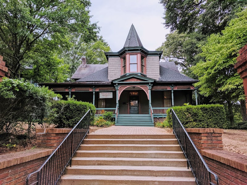 Hammonds House Museum — Art & Museums in Atlanta