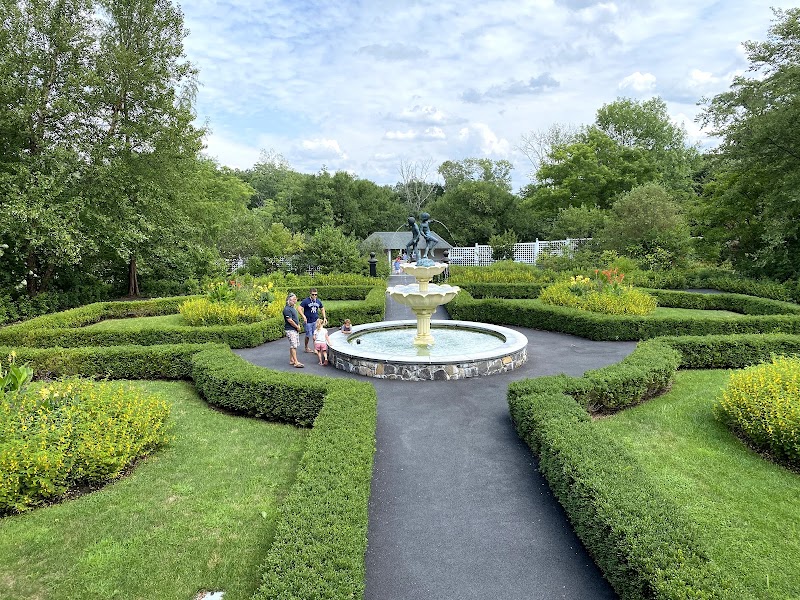Lasdon Public Gardens and & Veterans Memorial — Parks & Nature in White Plains