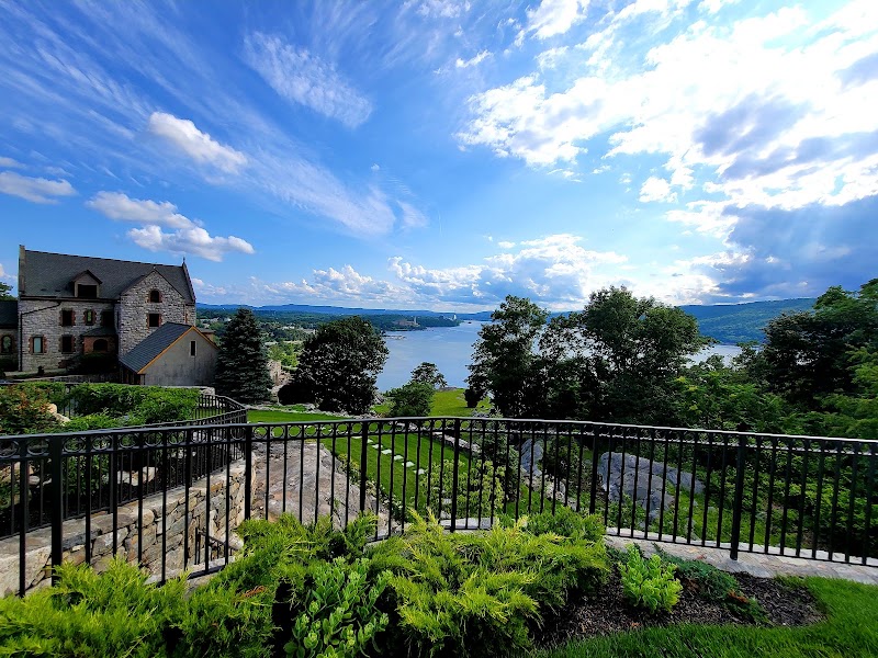 The Abbey Inn & Spa — Hotels & Accommodation in White Plains