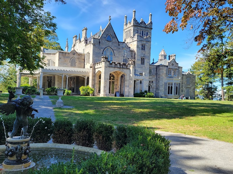 Lyndhurst Mansion — Tourist Attractions in White Plains