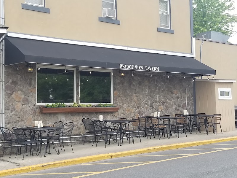 Bridge View Tavern — Restaurants & Food in Tarrytown