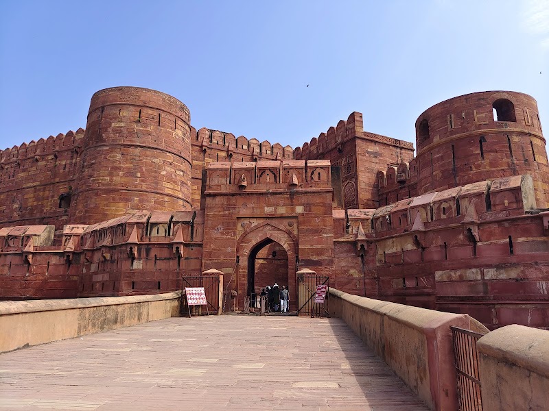 Amar Singh Gate — Tourist Attractions in Agra