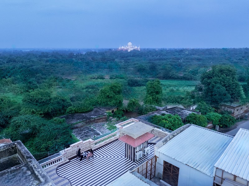 Foxoso Taj View Hotel — Hotels & Accommodation in Agra