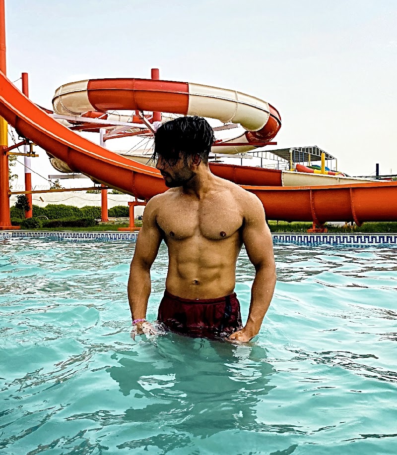 MID CITY GYM — Gyms & Fitness in Agra