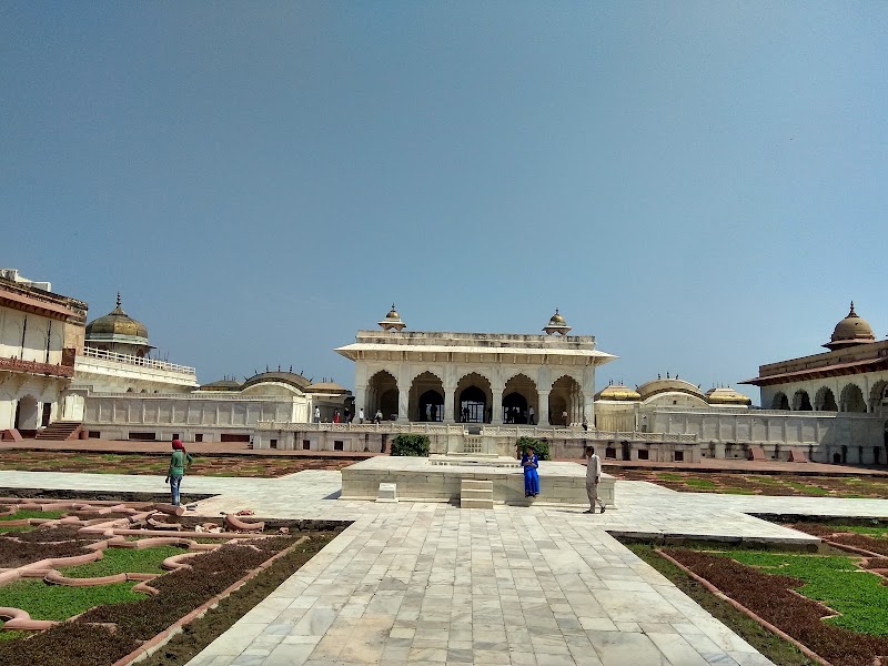 Paradise Park — Free Things to Do in Agra