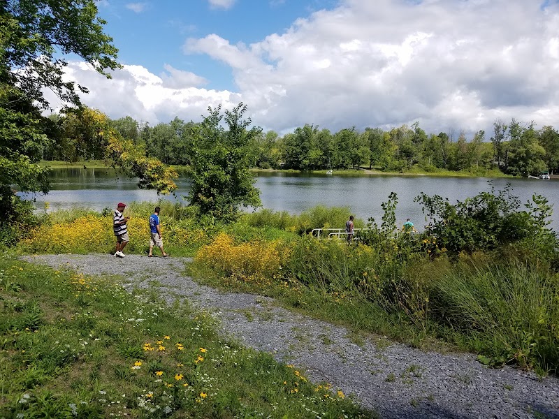 Emma Treadwell Thacher Ntr Ct — Parks & Nature in Albany