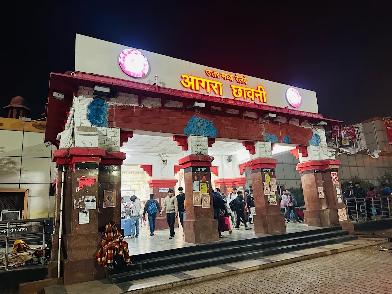 Agra Cantt — Transportation in Agra