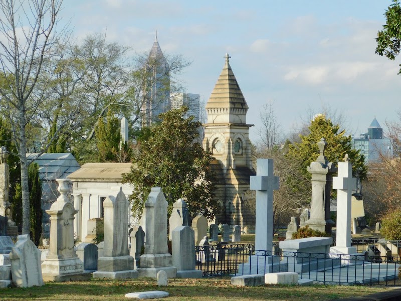 Oakland Cemetery — Tourist Attractions in Atlanta